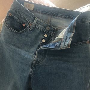 Levi’s 501 jeans